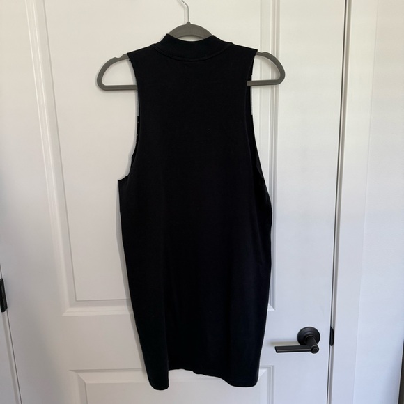 Farm Rio Dress - Picture 2 of 4